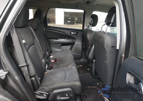 2017 Dodge Journey Sxt z USA, uszkodzony, nr VIN 3C4PDCBB8HT570054